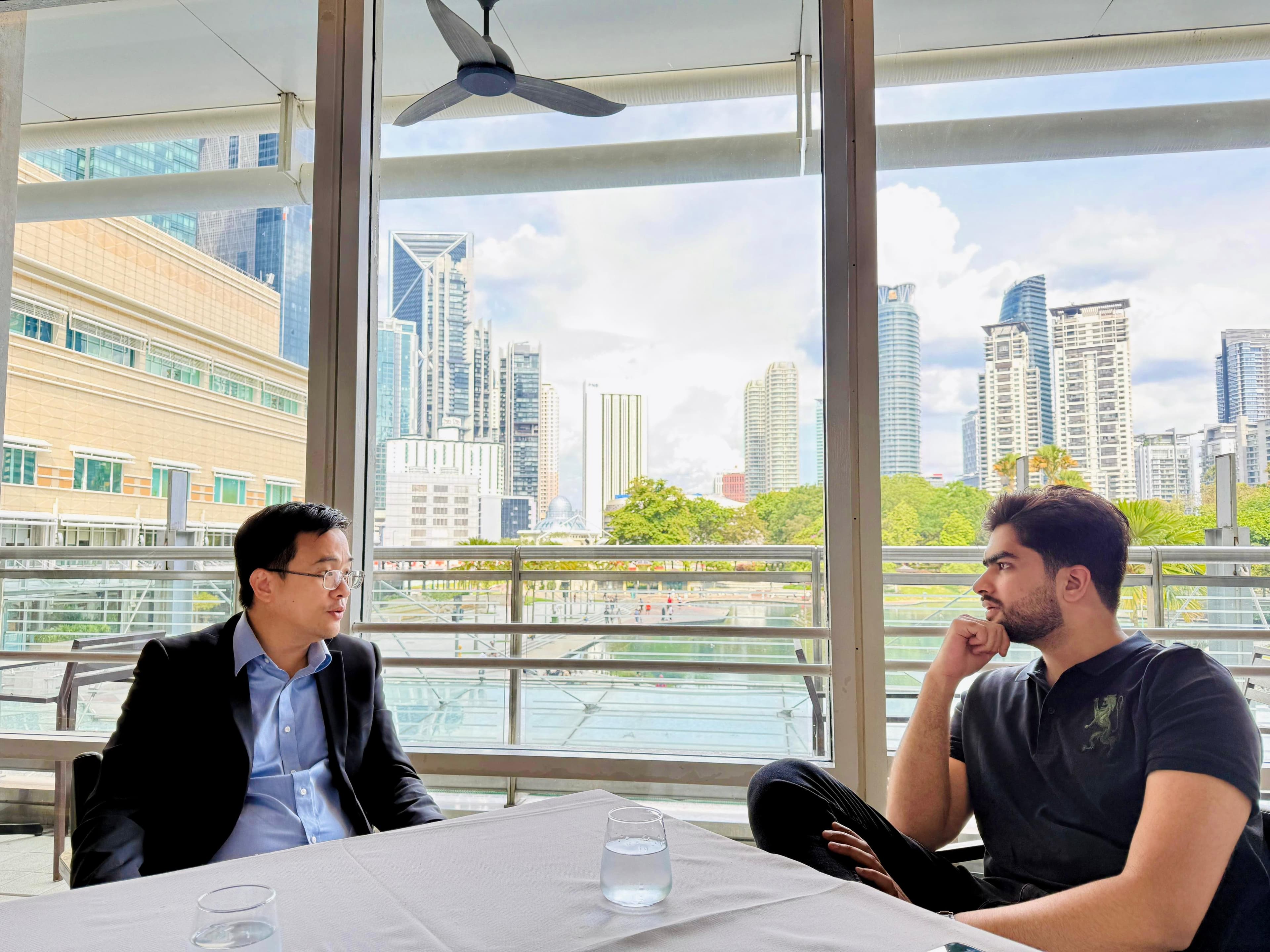 Databiqs CEO Engagement